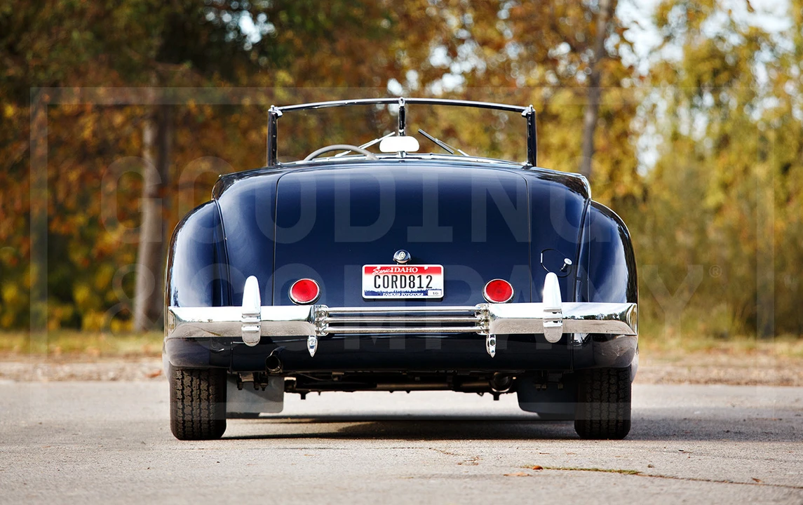 1937 Cord 810 & 812 - Image 8 of 14