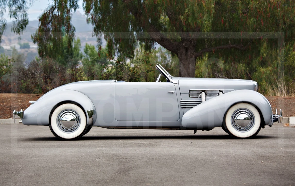 1937 Cord 810 & 812 - Image 6 of 17