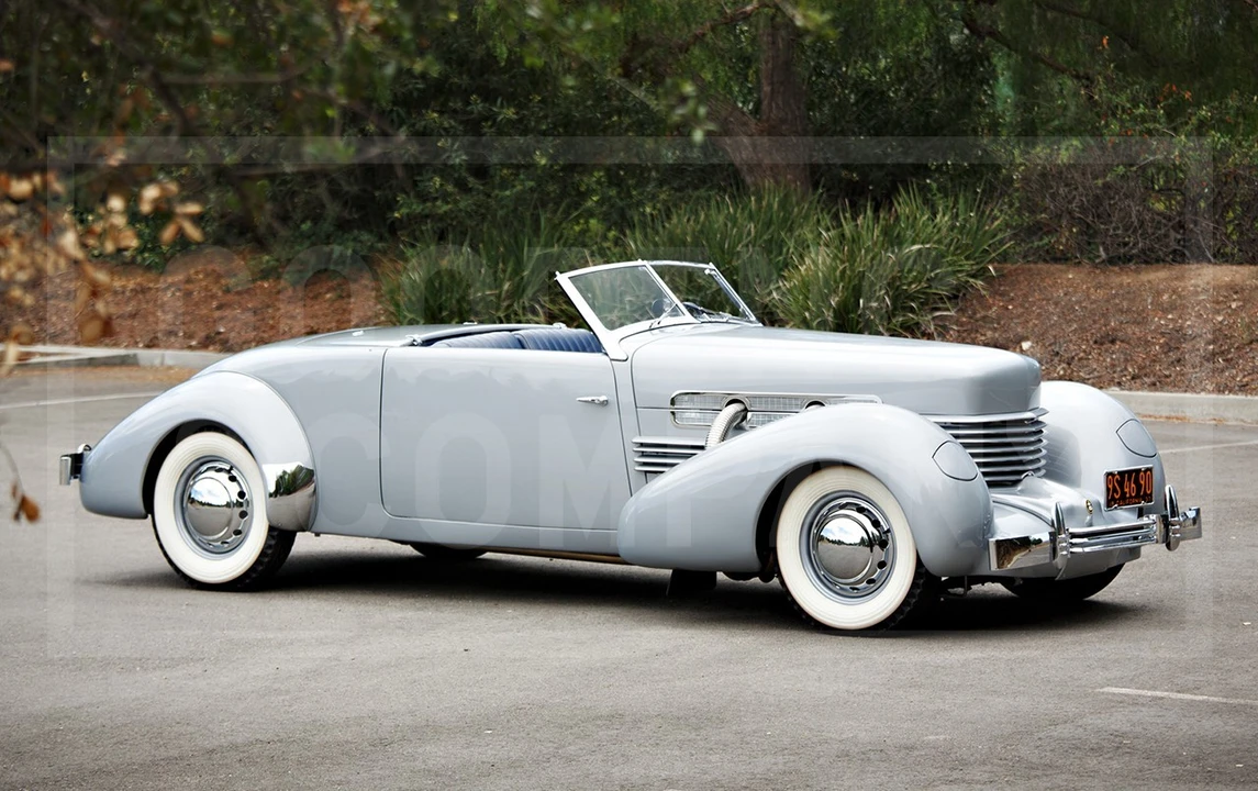 1937 Cord 810 & 812 - Image 4 of 17