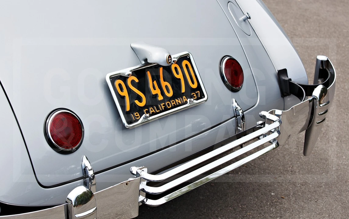 1937 Cord 810 & 812 - Image 13 of 17