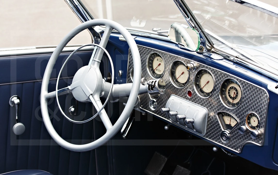 1937 Cord 810 & 812 - Image 10 of 17