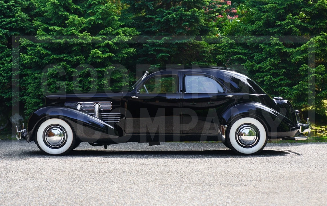 1937 Cord 810 & 812 - Image 5 of 17