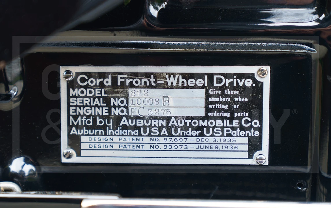 1937 Cord 810 & 812 - Image 17 of 17