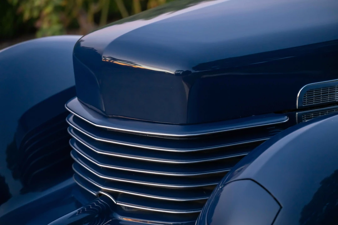 1937 Cord 810 & 812 - Image 17 of 31