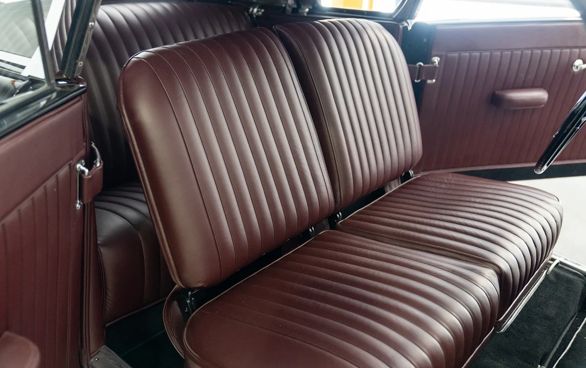 1937 Cord 810 & 812 - Image 20 of 31