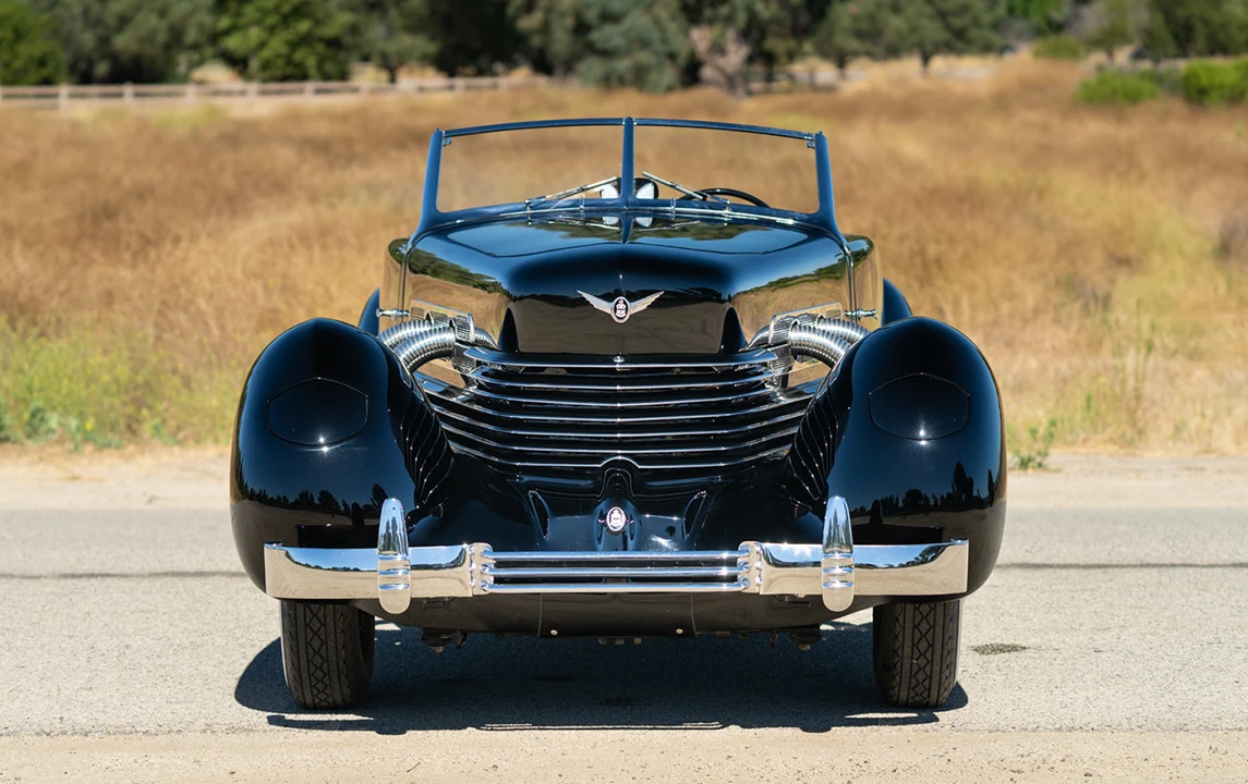 1937 Cord 810 & 812 - Image 9 of 31