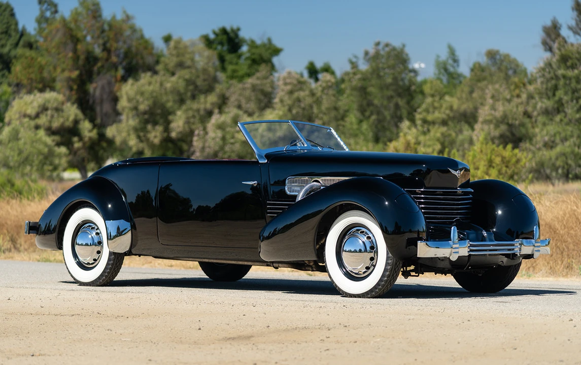 1937 Cord 810 & 812 - Image 7 of 31