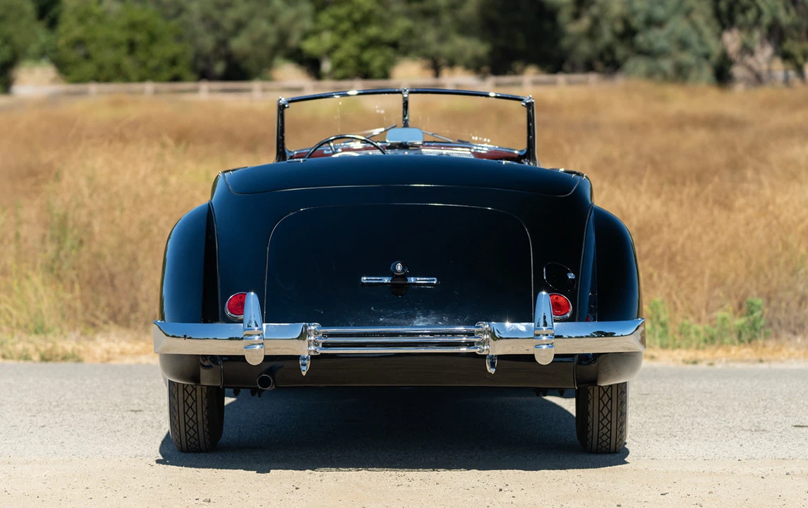 1937 Cord 810 & 812 - Image 4 of 31
