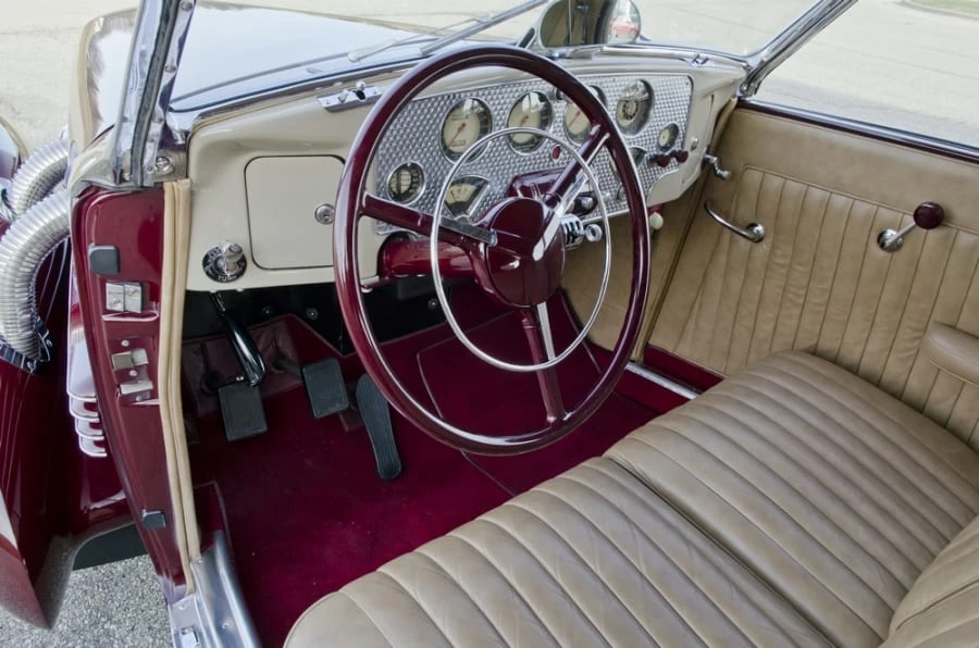 1937 Cord 810 & 812 - Image 4 of 10