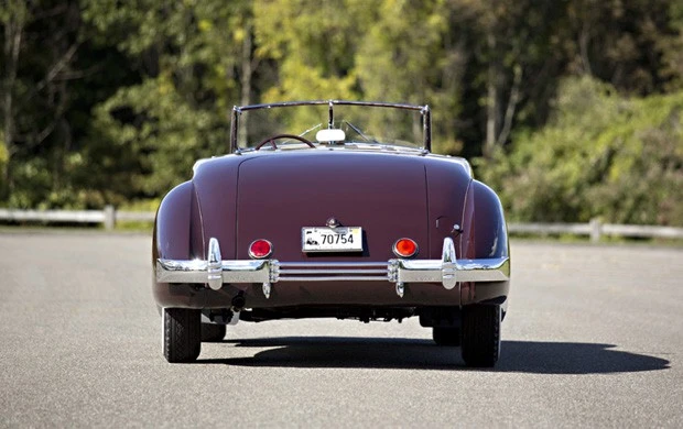1937 Cord 810 & 812 - Image 6 of 16