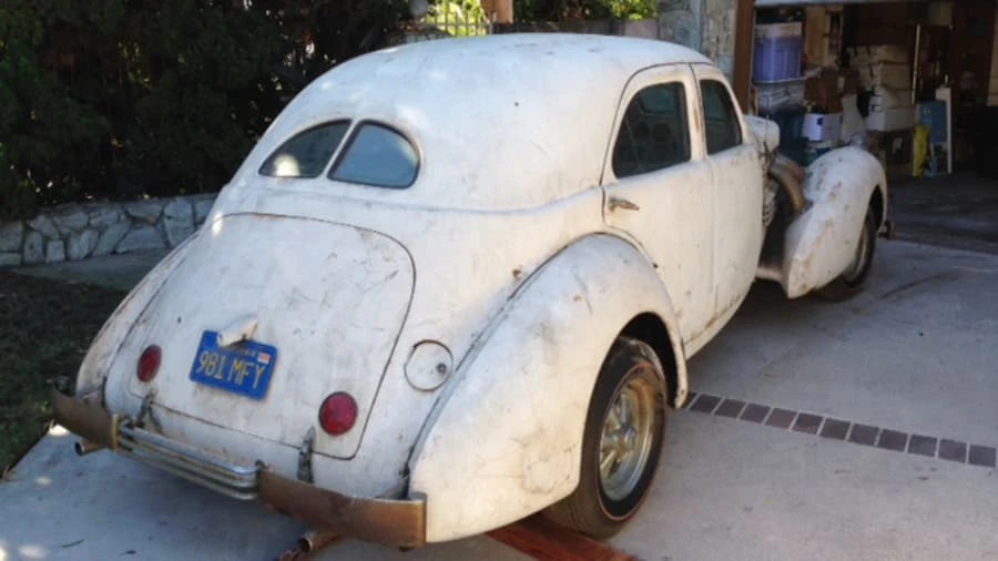 1937 Cord 810 & 812 - Image 3 of 3