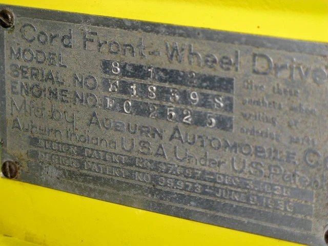 1937 Cord 810 & 812 - Image 2 of 7