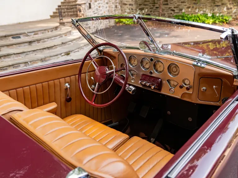 1937 Cord 810 & 812 - Image 12 of 31