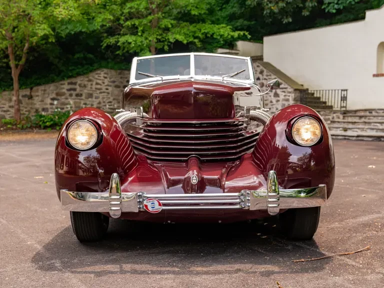 1937 Cord 810 & 812 - Image 8 of 31