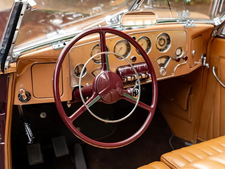 1937 Cord 810 & 812 - Image 14 of 31