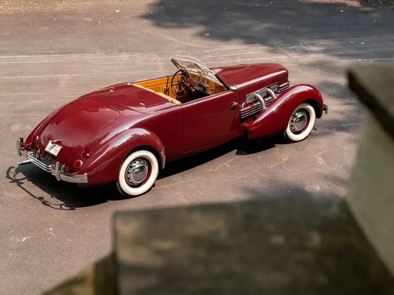 1937 Cord 810 & 812 - Image 3 of 31