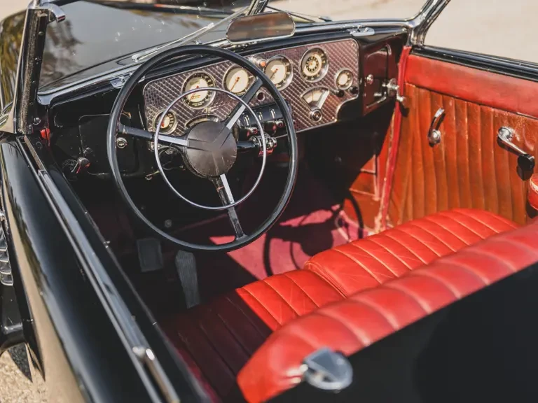 1937 Cord 810 & 812 - Image 19 of 31