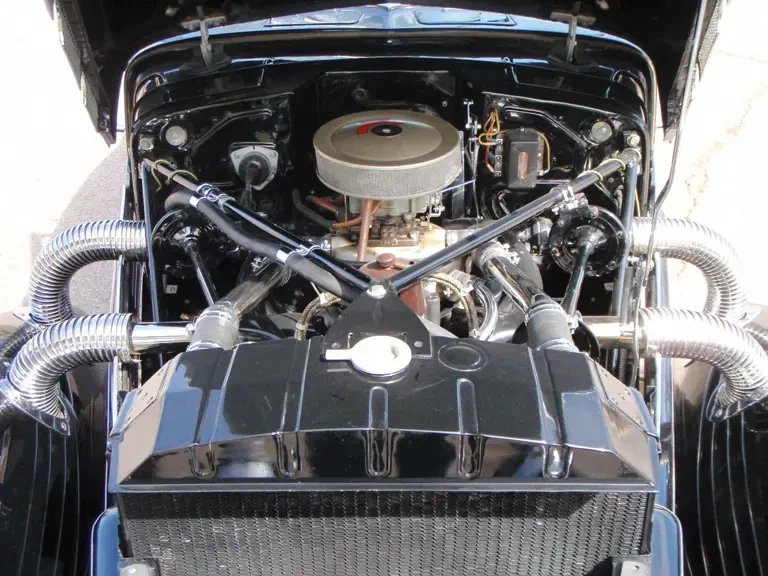1937 Cord 810 & 812 - Image 4 of 20