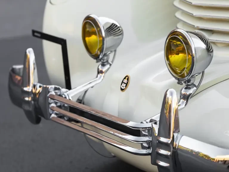 1937 Cord 810 & 812 - Image 29 of 31