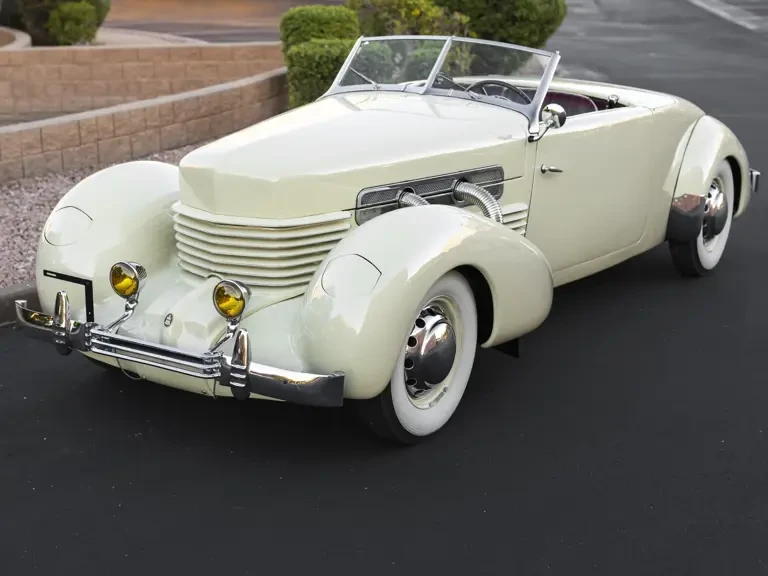 1937 Cord 810 & 812 - Image 27 of 31
