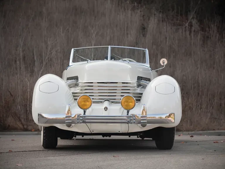 1937 Cord 810 & 812 - Image 7 of 17