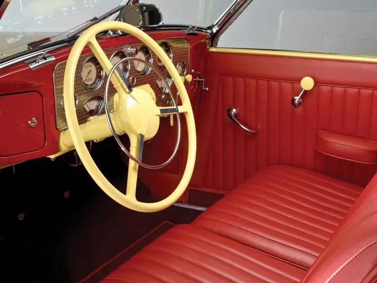 1937 Cord 810 & 812 - Image 15 of 16