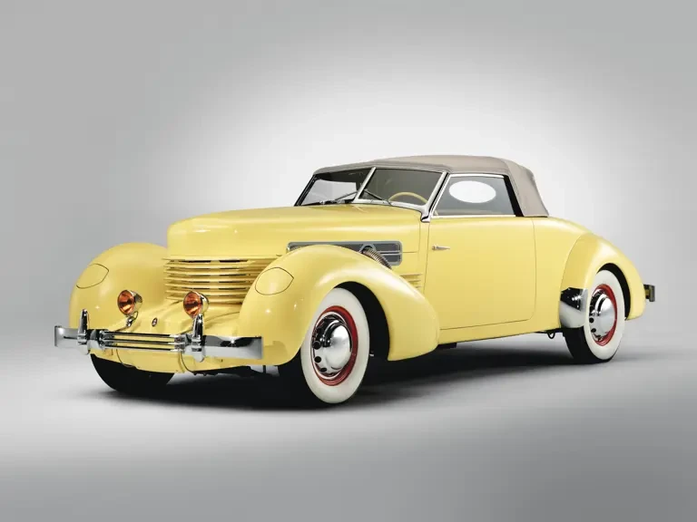 1937 Cord 810 & 812 - Image 11 of 16