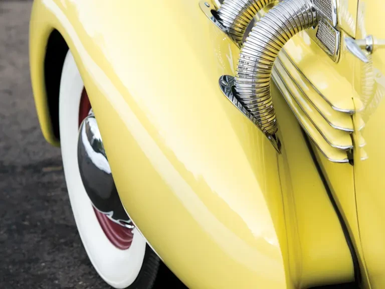 1937 Cord 810 & 812 - Image 16 of 22