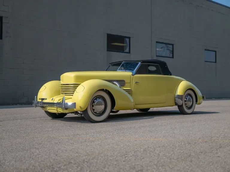 1937 Cord 810 & 812 - Image 10 of 31