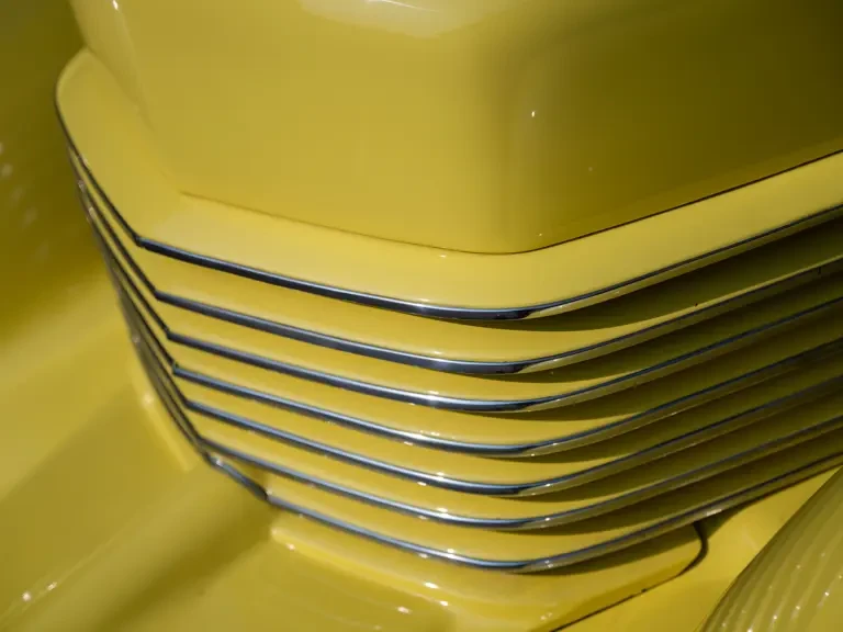 1937 Cord 810 & 812 - Image 16 of 31
