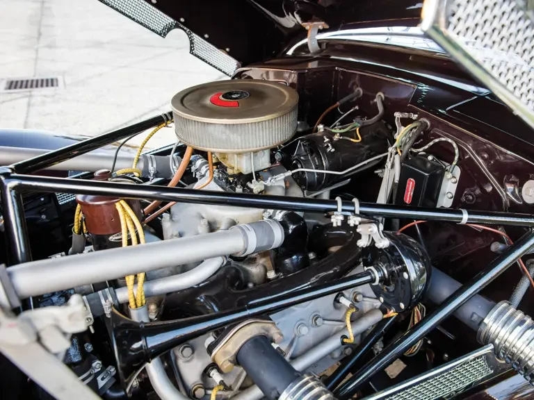1937 Cord 810 & 812 - Image 22 of 31