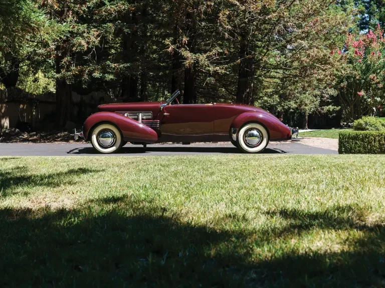 1937 Cord 810 & 812 - Image 6 of 31