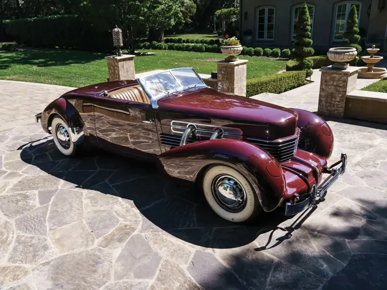 1937 Cord 810 & 812 - Image 26 of 31