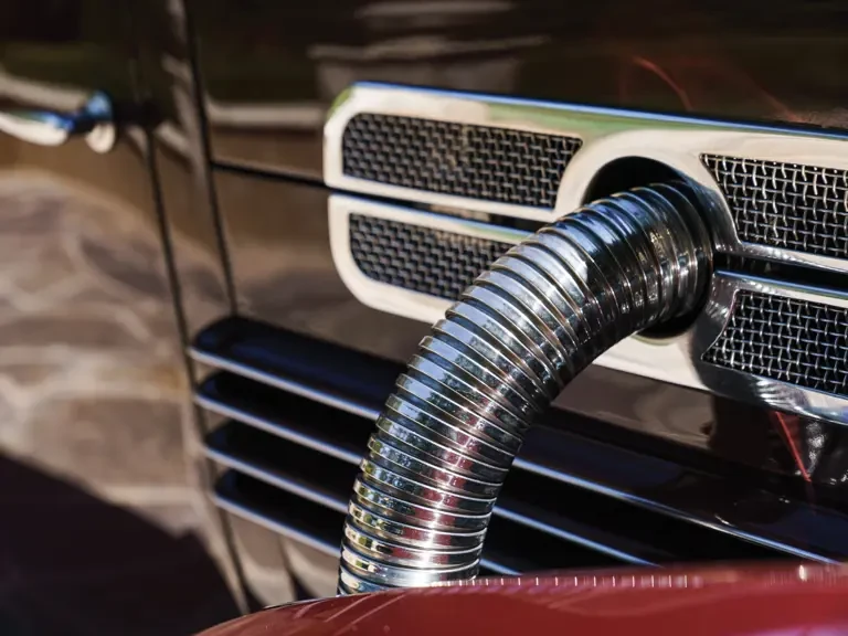 1937 Cord 810 & 812 - Image 22 of 31