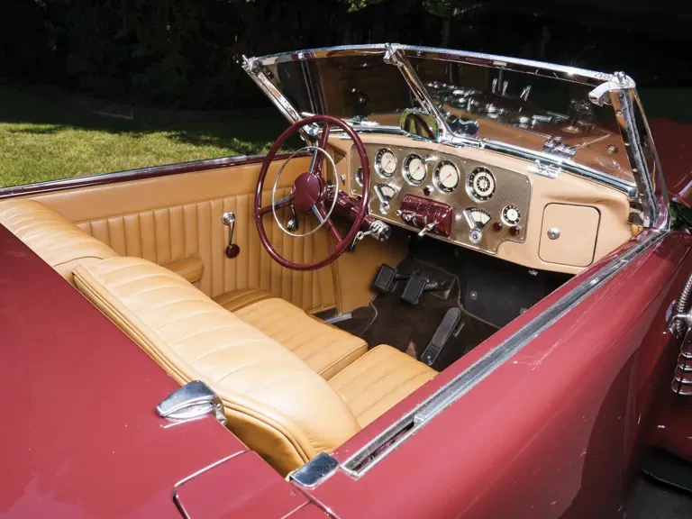 1937 Cord 810 & 812 - Image 11 of 31
