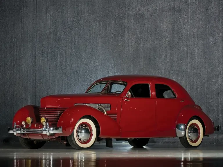 1937 Cord 810 & 812 - Image 2 of 19
