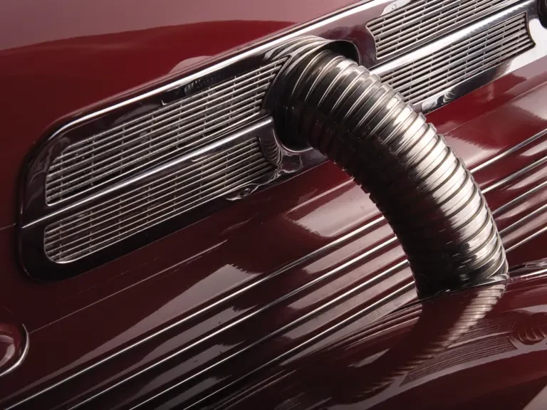 1937 Cord 810 & 812 - Image 14 of 19