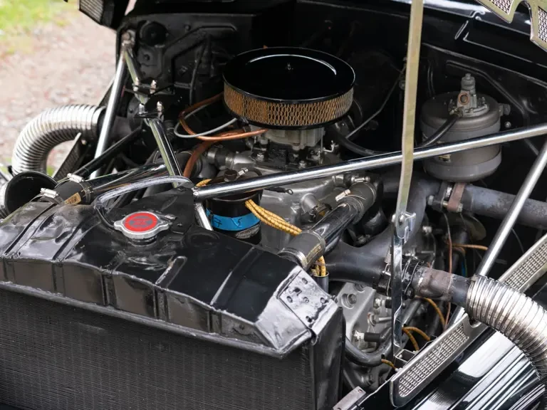 1937 Cord 810 & 812 - Image 29 of 31