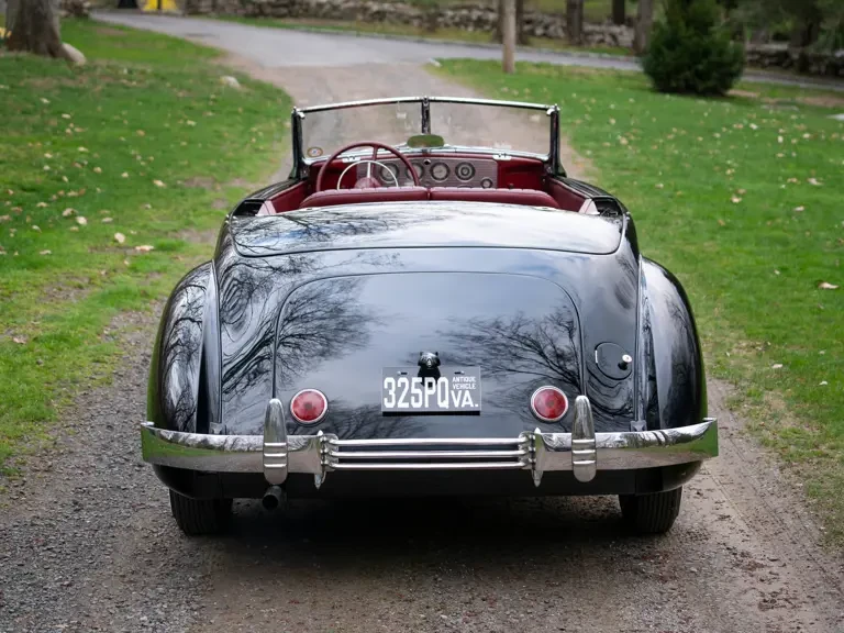 1937 Cord 810 & 812 - Image 8 of 31