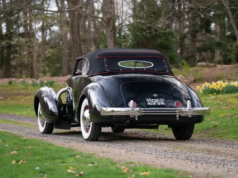 1937 Cord 810 & 812 - Image 11 of 31