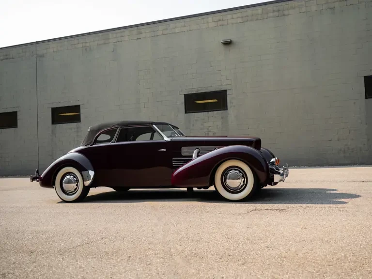 1937 Cord 810 & 812 - Image 6 of 31