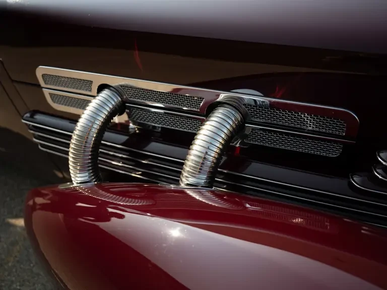 1937 Cord 810 & 812 - Image 22 of 31