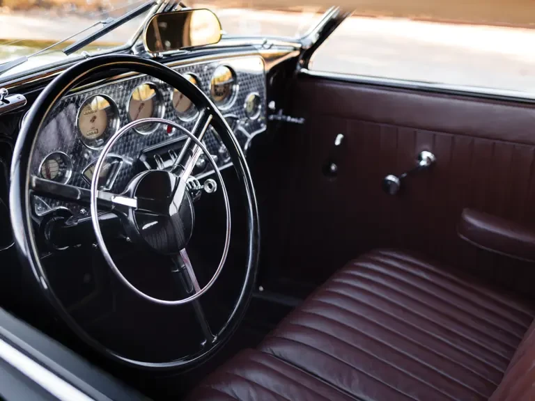 1937 Cord 810 & 812 - Image 13 of 31