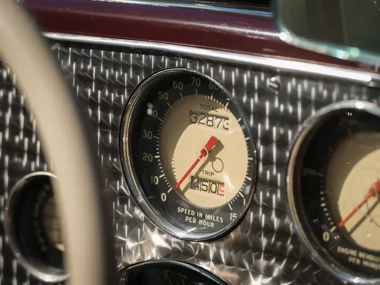 1937 Cord 810 & 812 - Image 14 of 26