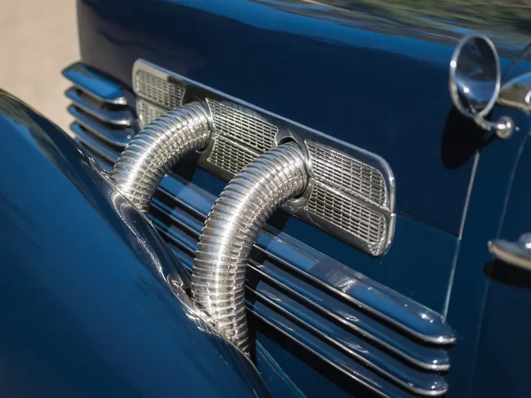 1937 Cord 810 & 812 - Image 8 of 26