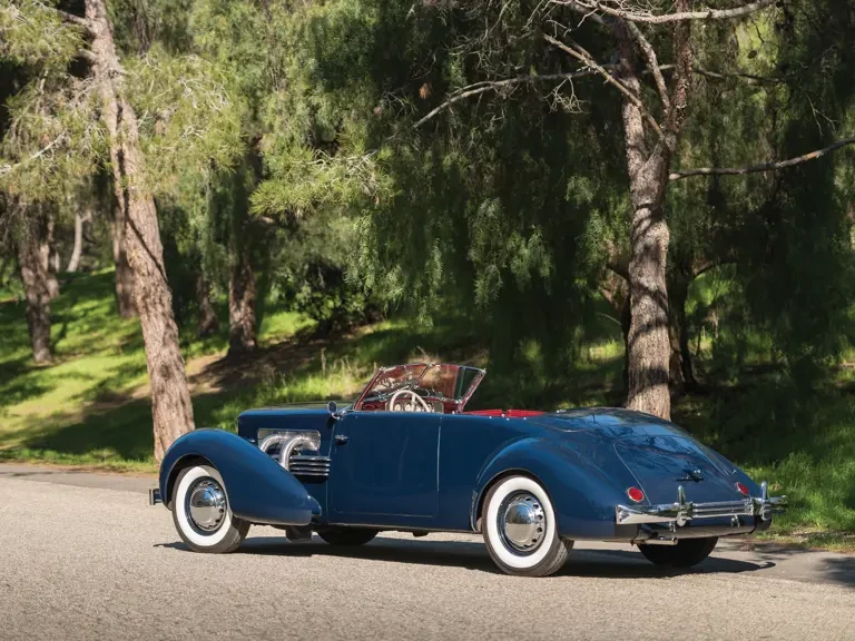 1937 Cord 810 & 812 - Image 3 of 26
