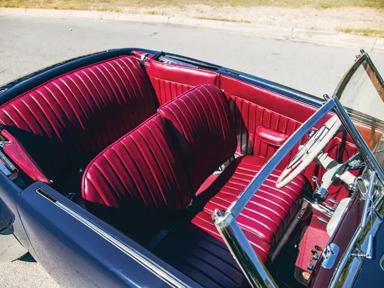 1937 Cord 810 & 812 - Image 24 of 27