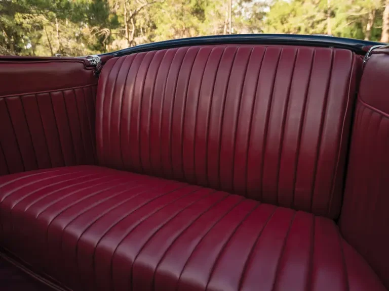 1937 Cord 810 & 812 - Image 13 of 26