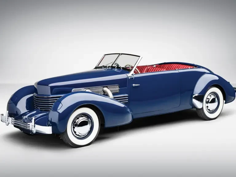 1937 Cord 810 & 812 - Image 2 of 15