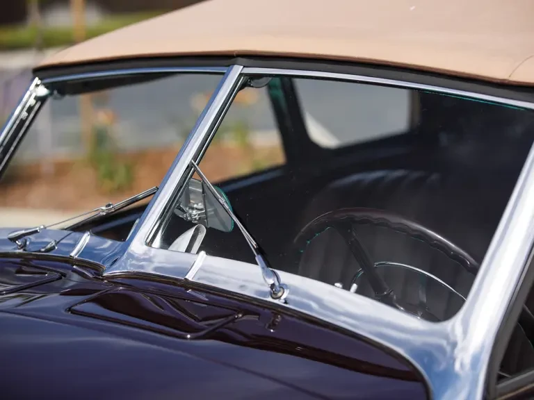 1937 Cord 810 & 812 - Image 21 of 31